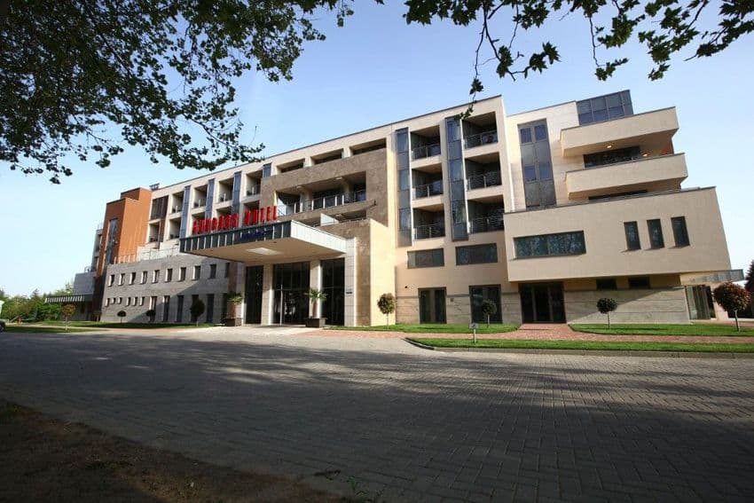 Gunaras Hotel