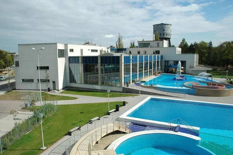 Aquantis Wellness- és Gyógyászati Központ